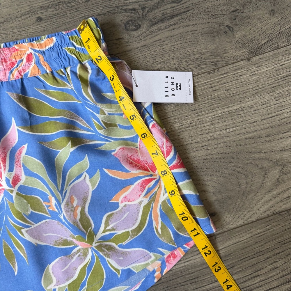 Billabong Pipe Line Floral Tropical Shorts - Blue - NWT - Size Large - Picture 6 of 7